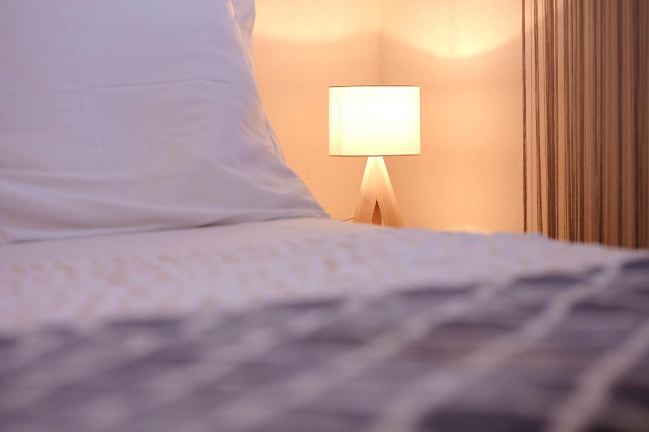 Apartmani Sara I Klara Трогір Екстер'єр фото