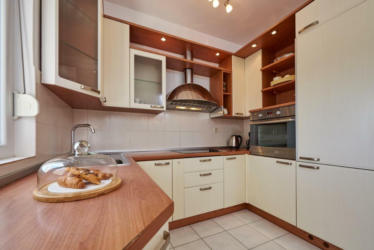 Apartmani Sara I Klara Трогір Екстер'єр фото